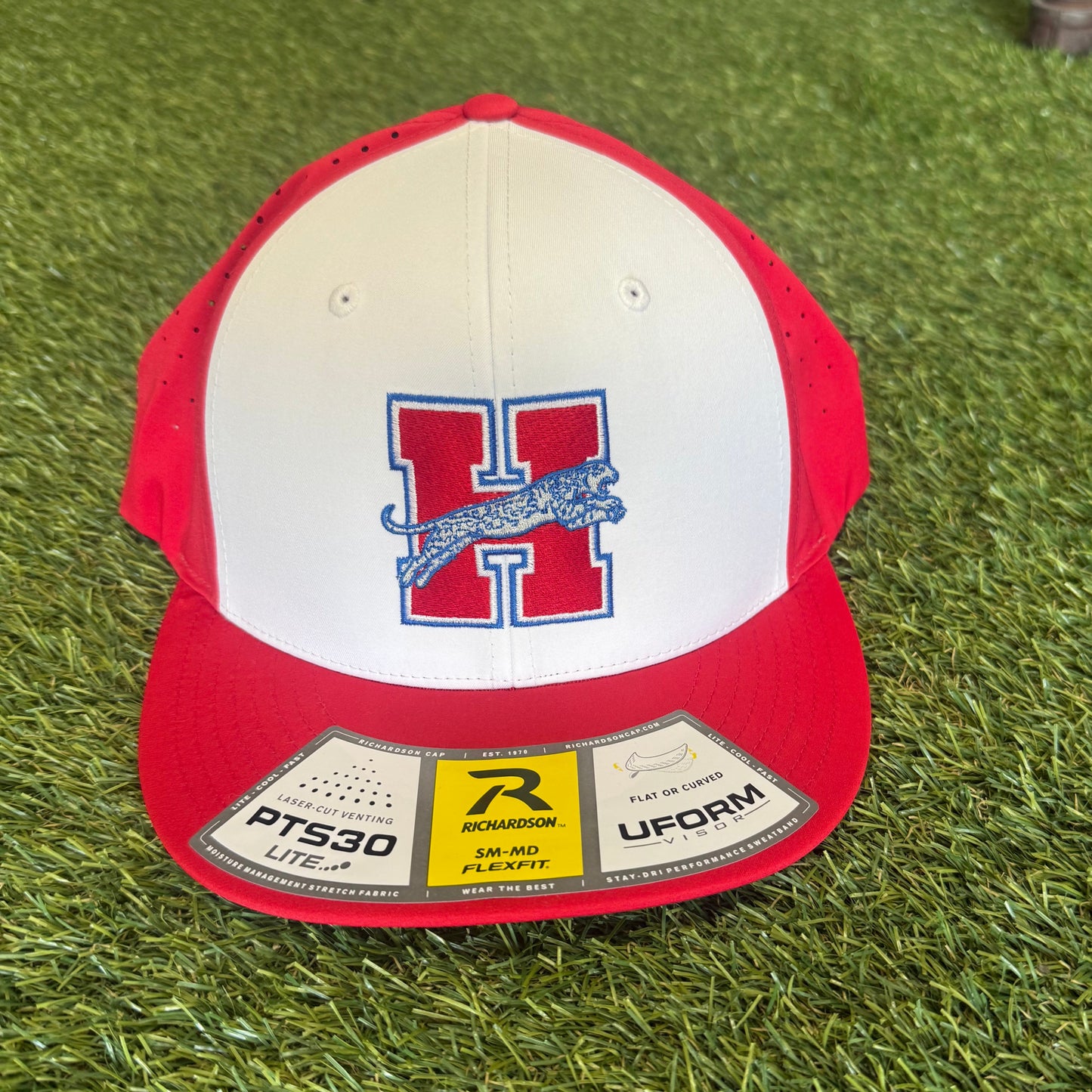 HHS WHITE/RED Fitted